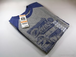 "Uncle Dino's Burger Shack & Diner" - T-Shirt